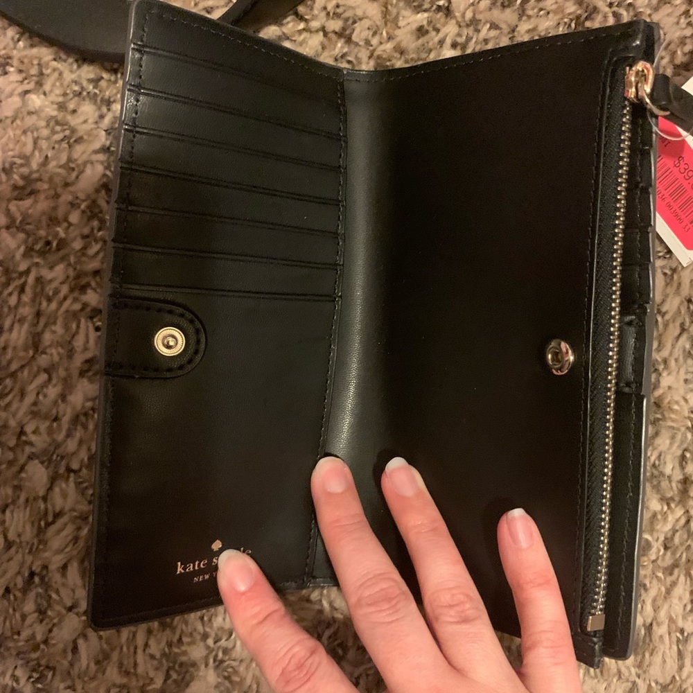 NWT Kate Spade wallet - Picture 2 of 3